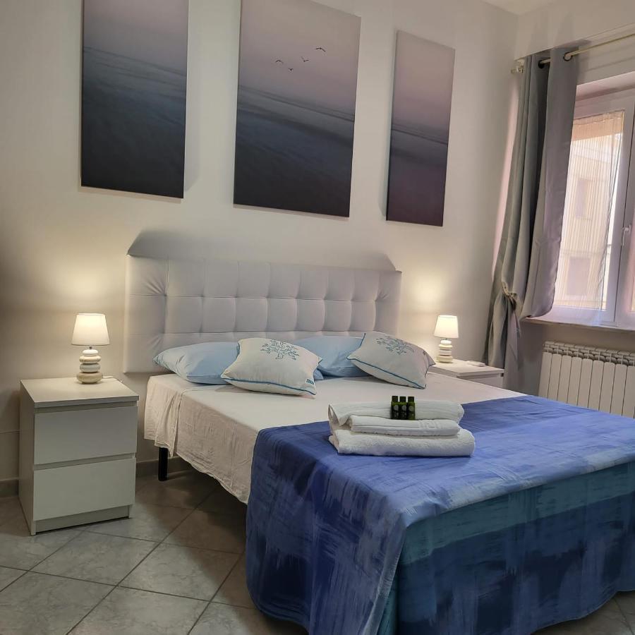Bed And Breakfast Mare Blu Civitavecchia Exteriör bild