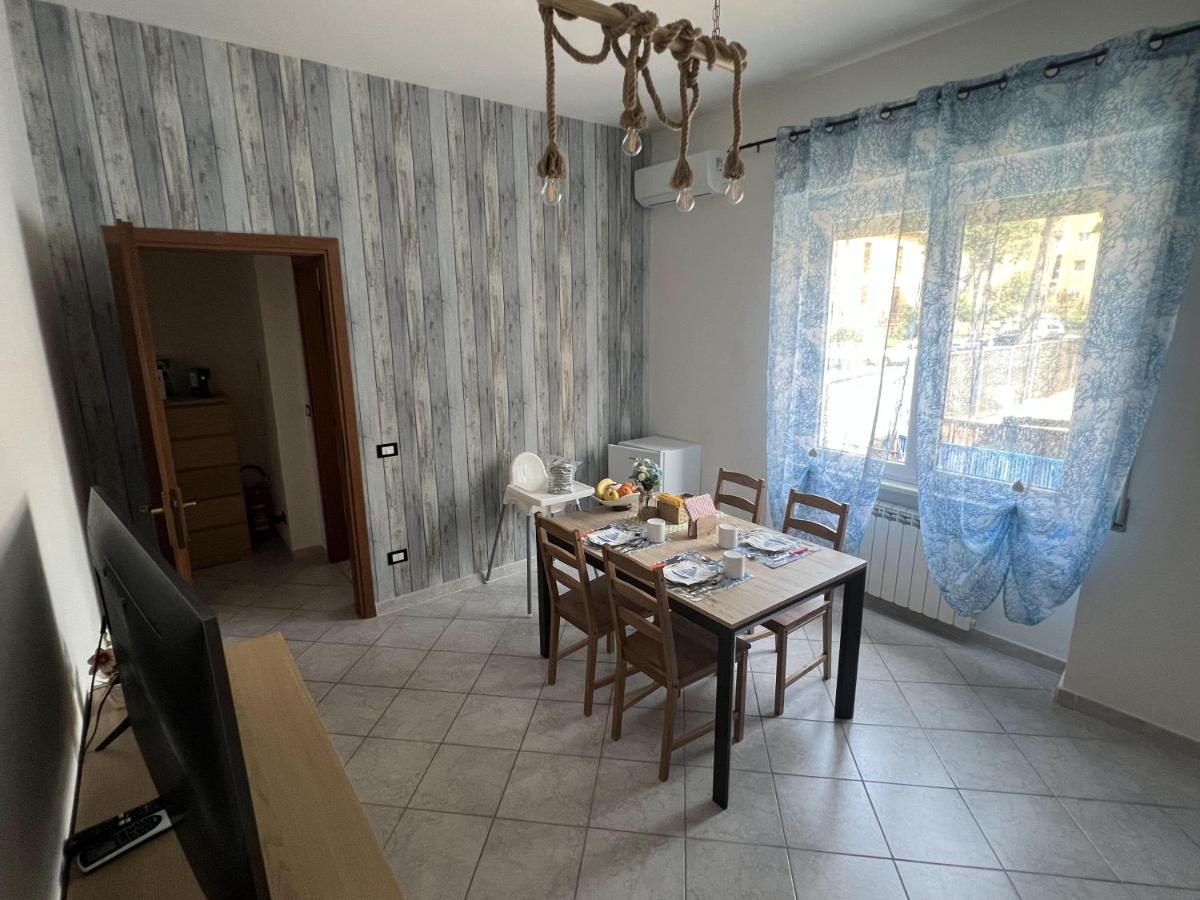 Bed And Breakfast Mare Blu Civitavecchia Exteriör bild